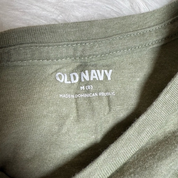 Old Navy Olive T-Shirt with Leopard Heart - Picture 2 of 3